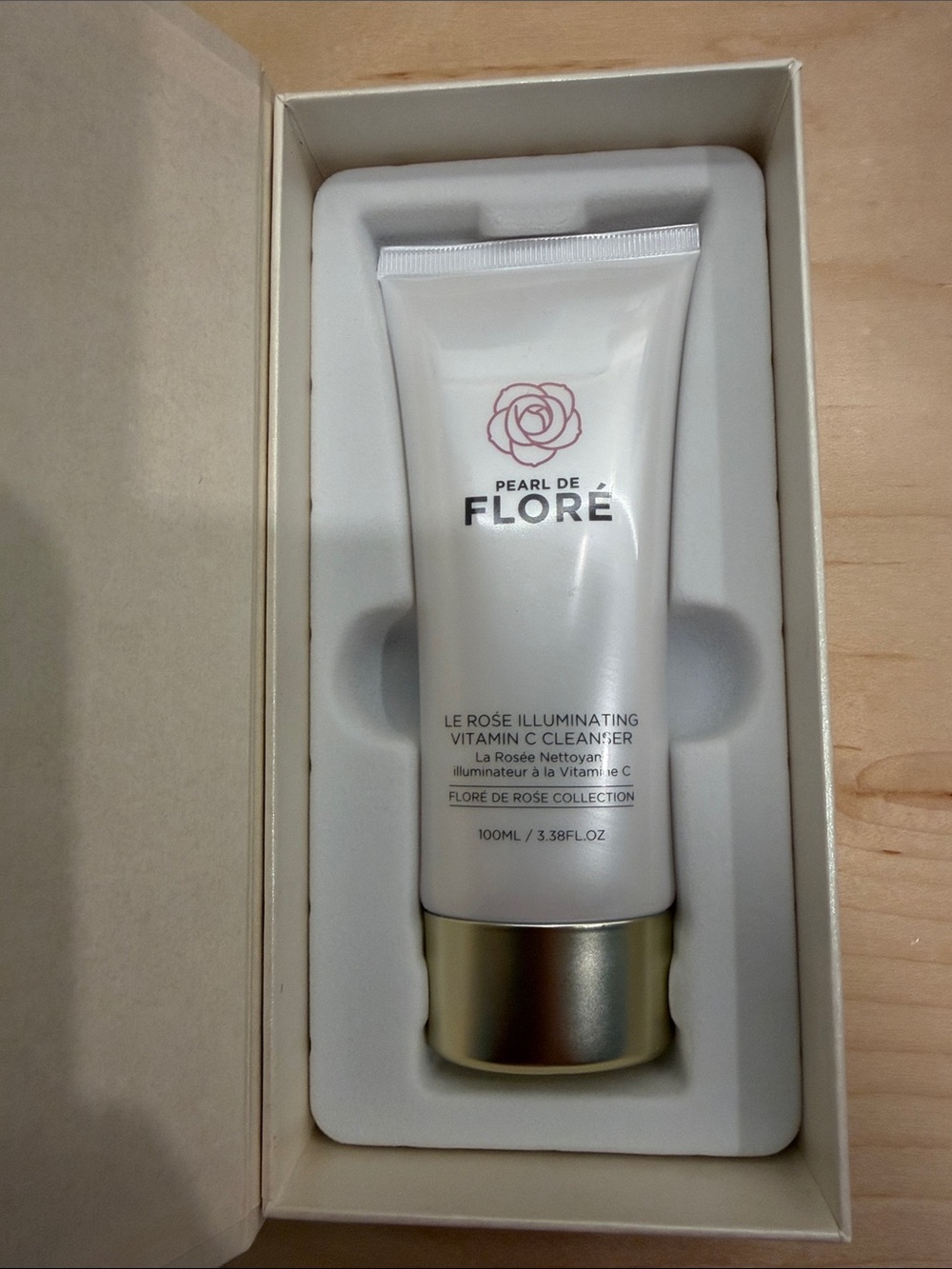 Le RosΓ© Illuminating Vitamin C Cleanser - Pearl de Flore
